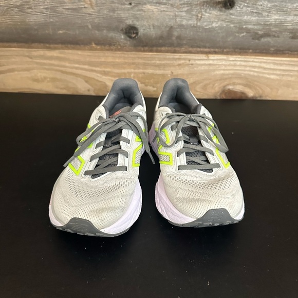 New Balance Fresh Foam X 880v14 Women's Grey Lime Glo Left Size 7.5 Right Size 8 - Picture 5 of 10